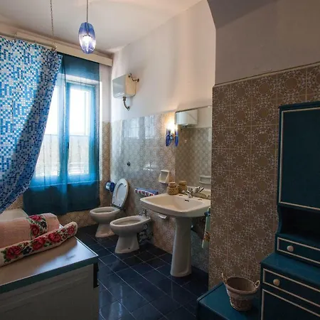 Apartment Casa Vacanze Iole Castell'Ottieri